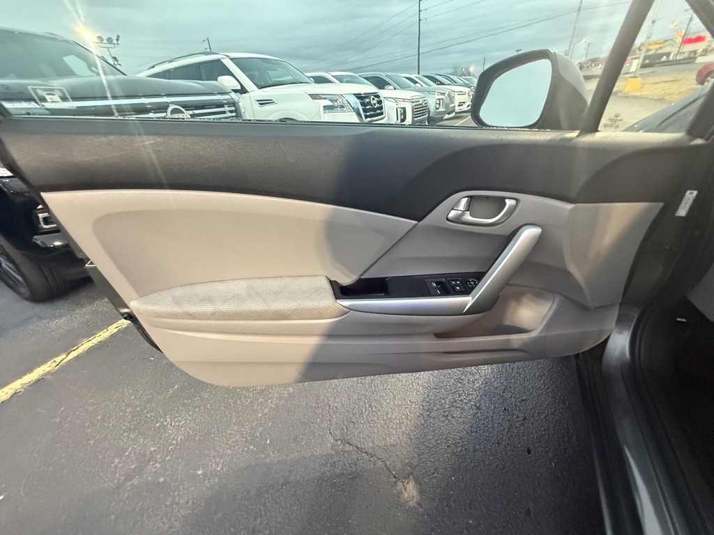 Honda Civic EX Coupe 5-Speed AT 2012