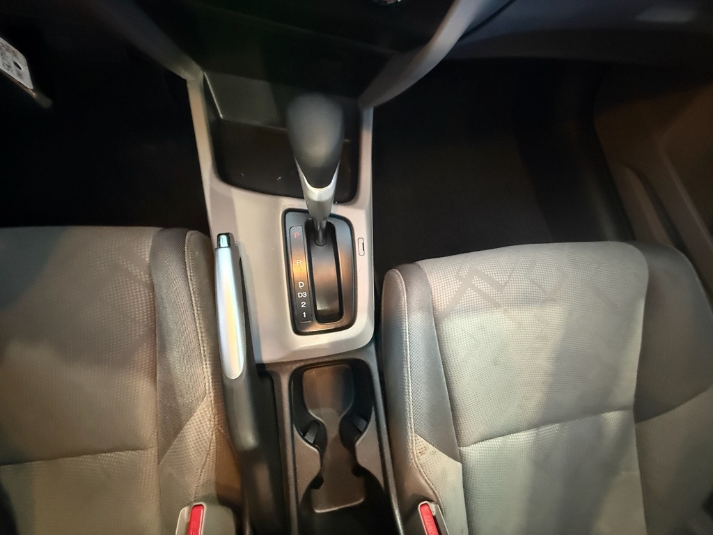 Honda Civic EX Coupe 5-Speed AT 2012