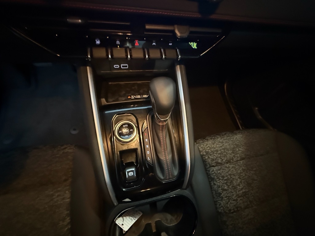 Chevrolet Colorado Z71 Crew Cab 4WD 2025