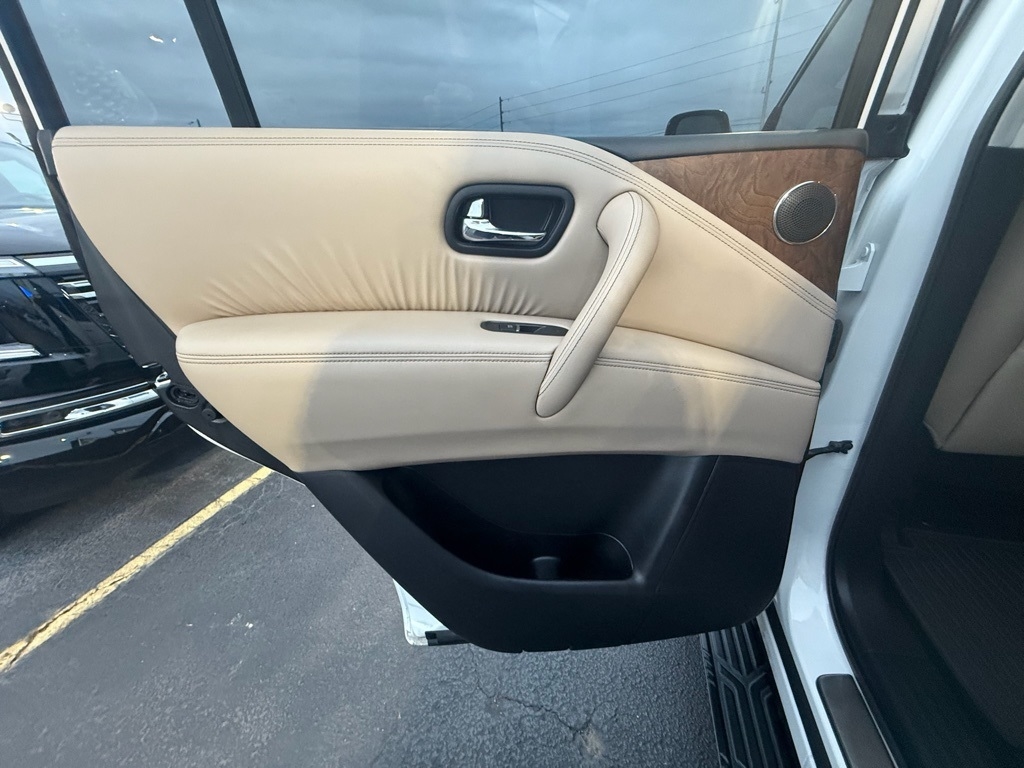 Nissan Armada SL AWD 2023