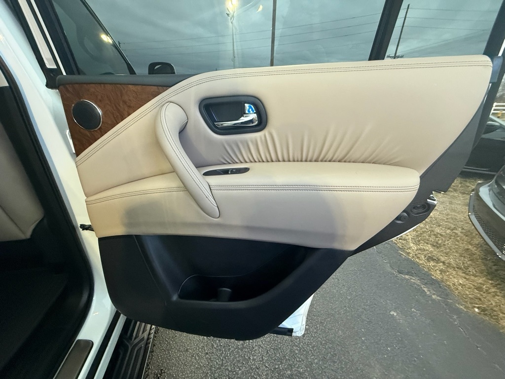 Nissan Armada SL AWD 2023