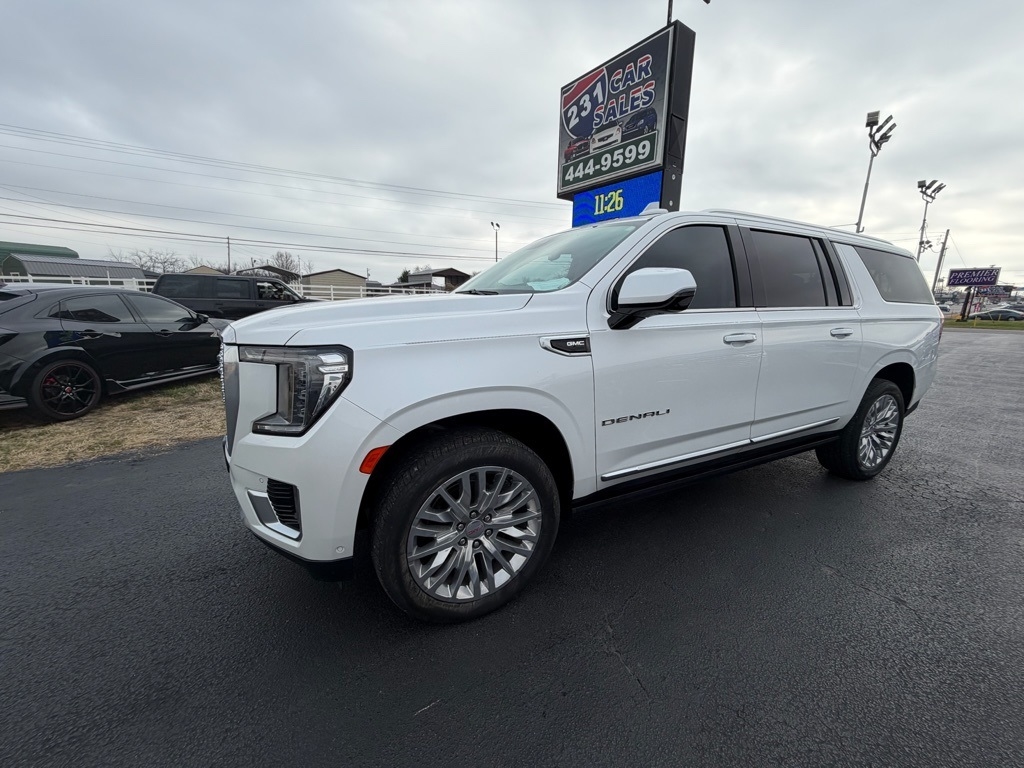 GMC Yukon XL Denali 4WD 2024