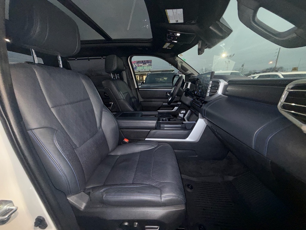 Toyota Tundra Platinum CrewMax 4WD Hybrid 2023