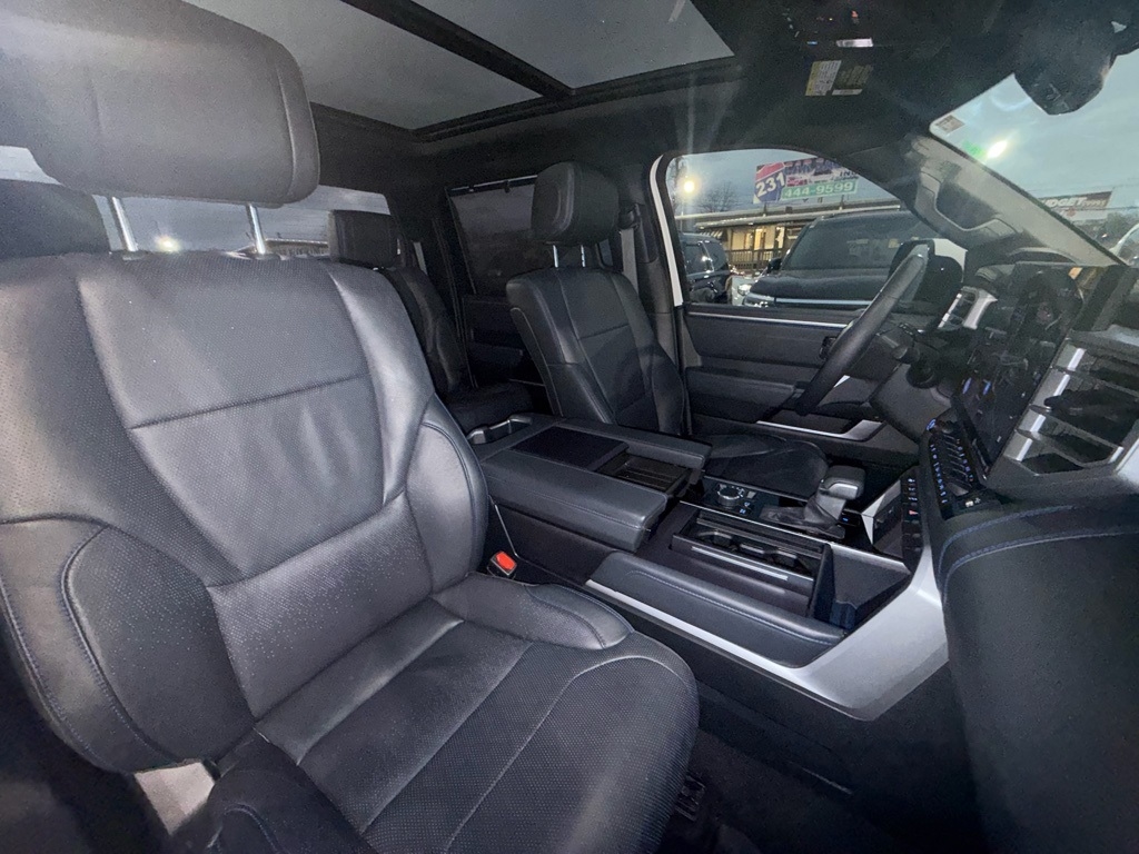 Toyota Tundra Platinum CrewMax 4WD Hybrid 2023