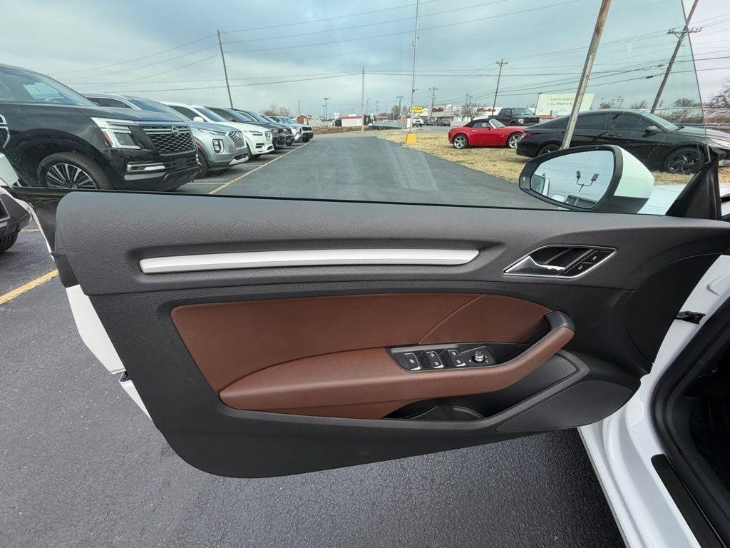 Audi A3 2.0T Premium Cabriolet quattro S tronic 2016