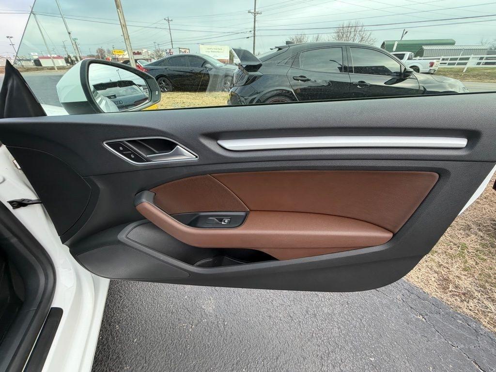 Audi A3 2.0T Premium Cabriolet quattro S tronic 2016