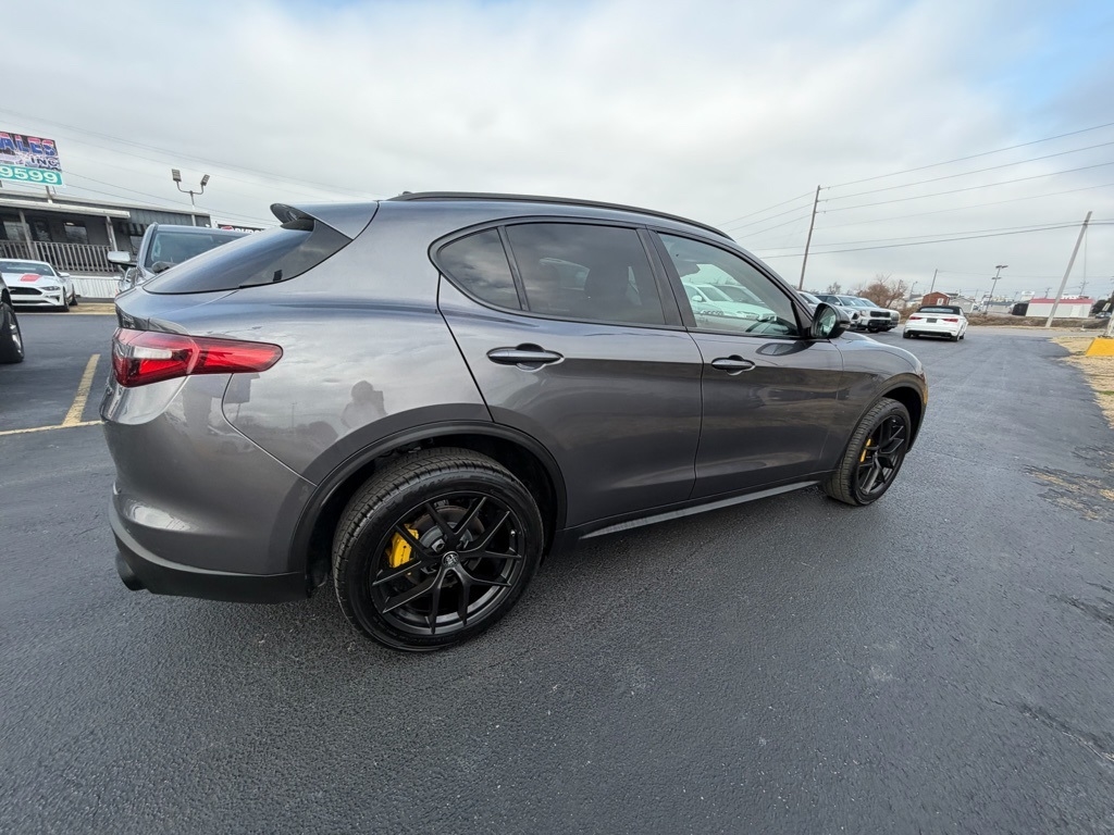 Alfa Romeo Stelvio Base 2020