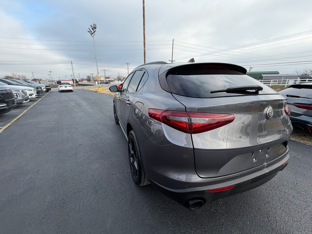 Alfa Romeo Stelvio Base 2020