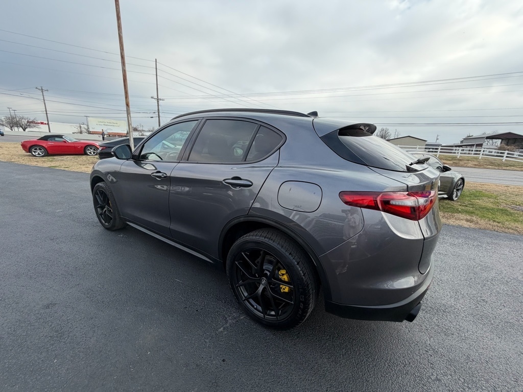 Alfa Romeo Stelvio Base 2020