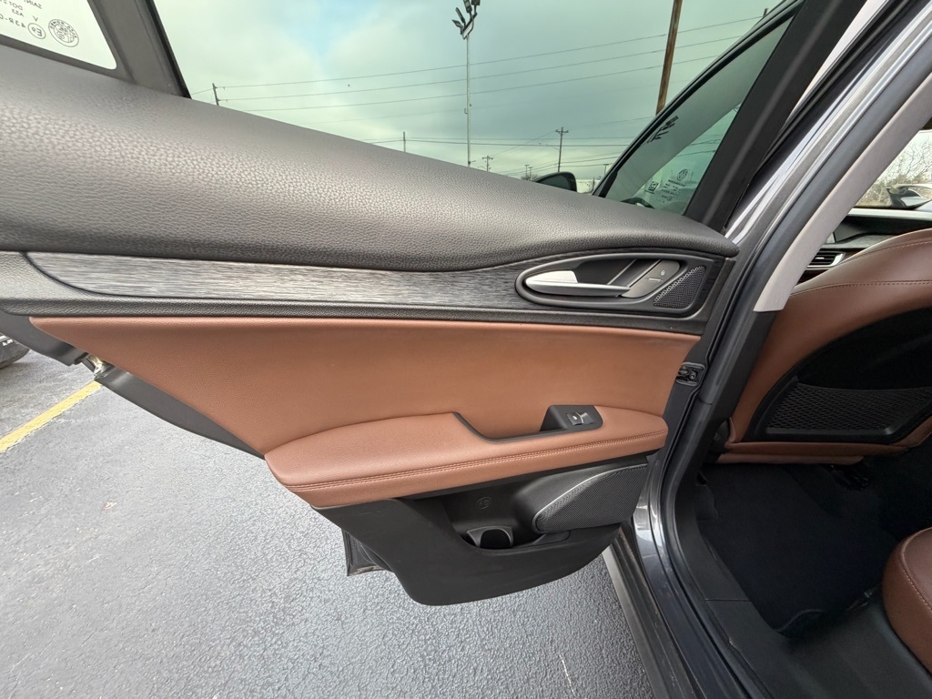 Alfa Romeo Stelvio Base 2020