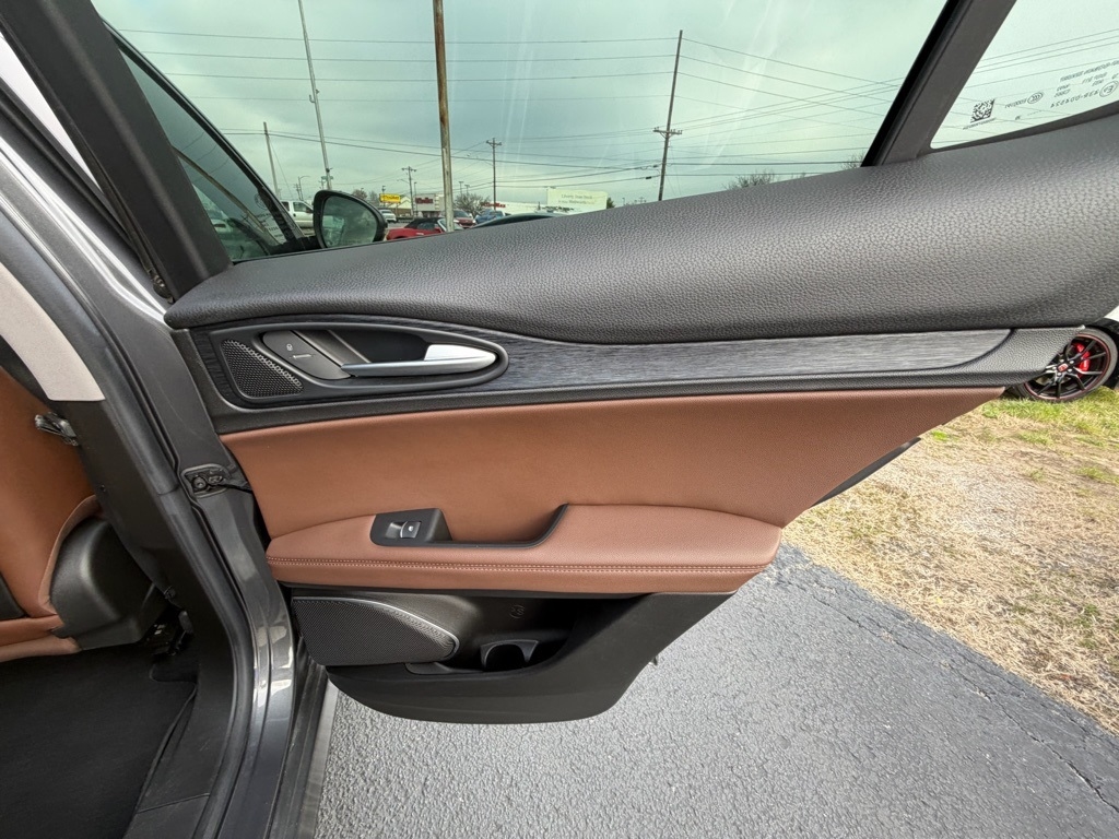 Alfa Romeo Stelvio Base 2020