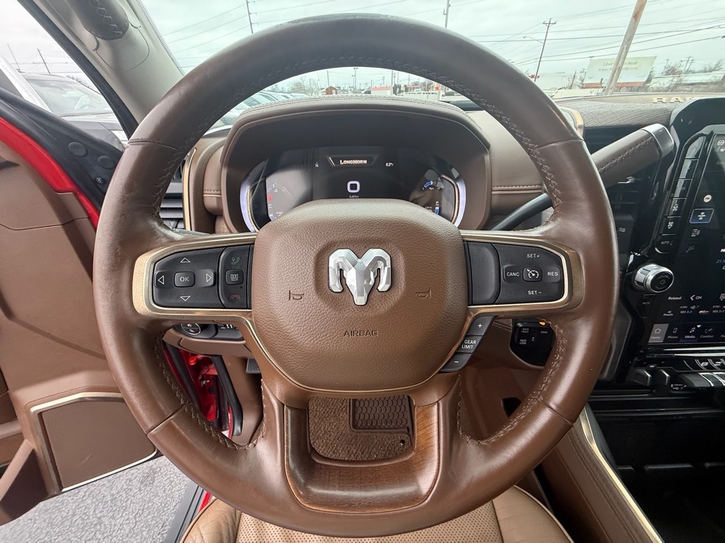 RAM 3500 Longhorn Crew Cab SWB 4WD 2024