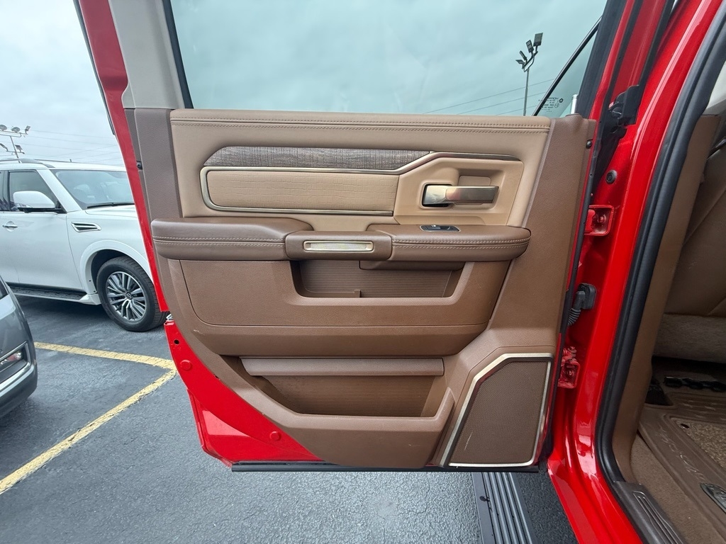 RAM 3500 Longhorn Crew Cab SWB 4WD 2024