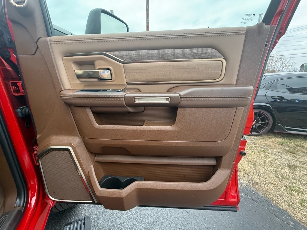 RAM 3500 Longhorn Crew Cab SWB 4WD 2024