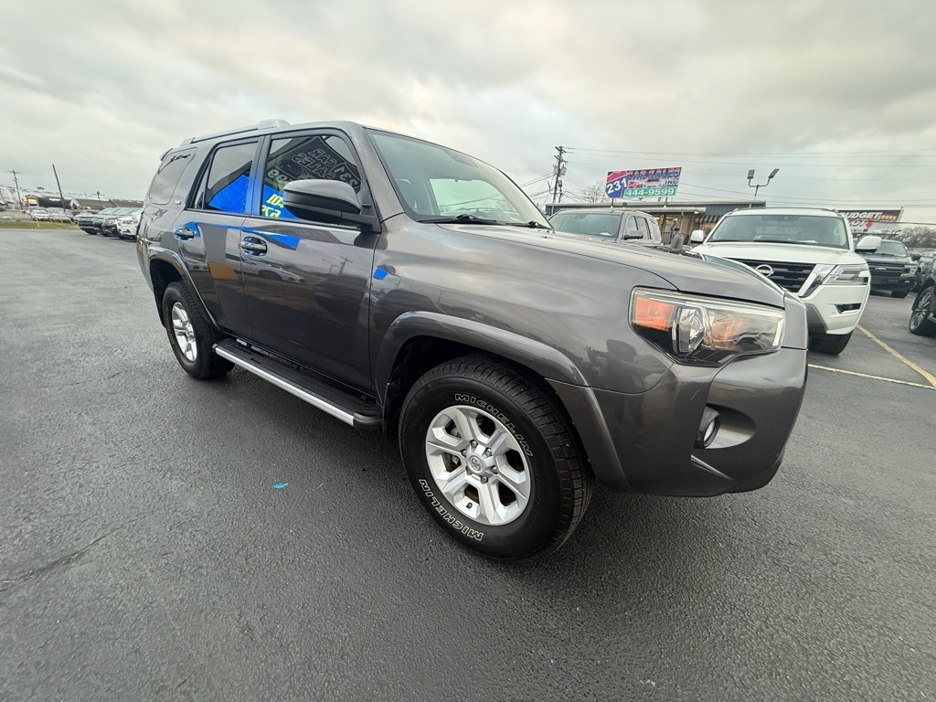 Toyota 4Runner SR5 2WD 2016