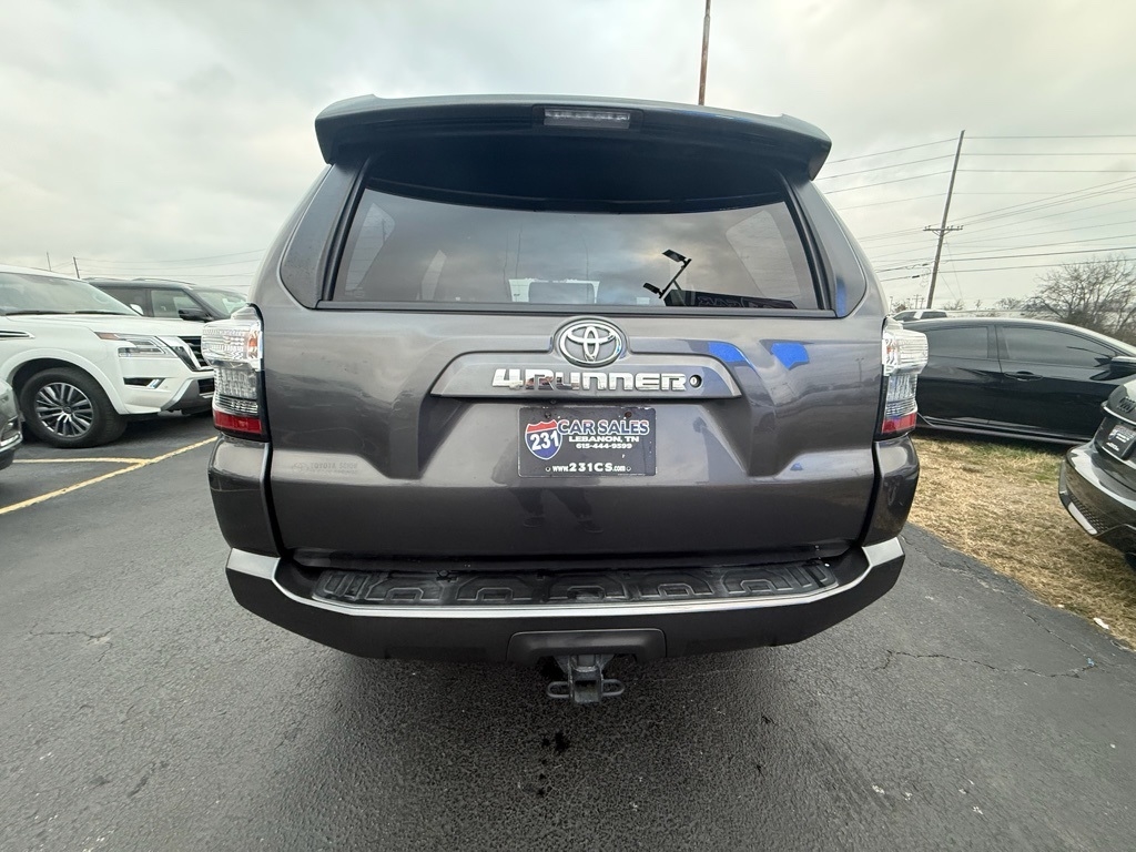 Toyota 4Runner SR5 2WD 2016