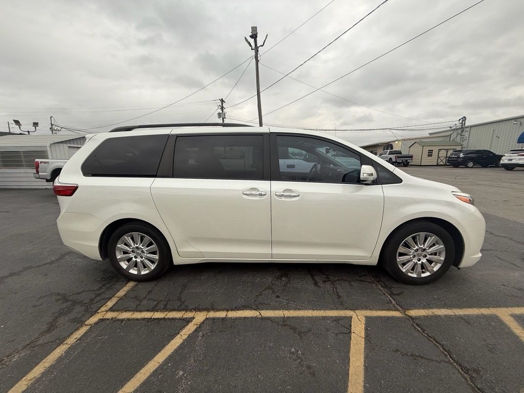 Toyota Sienna Limited FWD 7-Passsenger V6 2015
