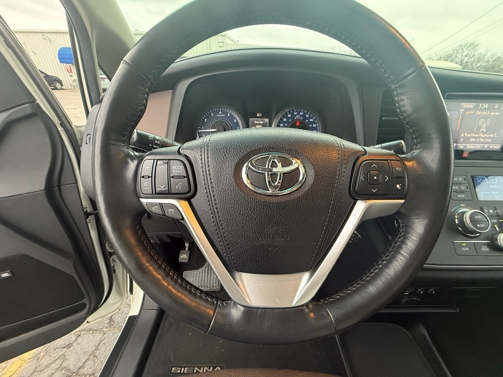 Toyota Sienna Limited FWD 7-Passsenger V6 2015