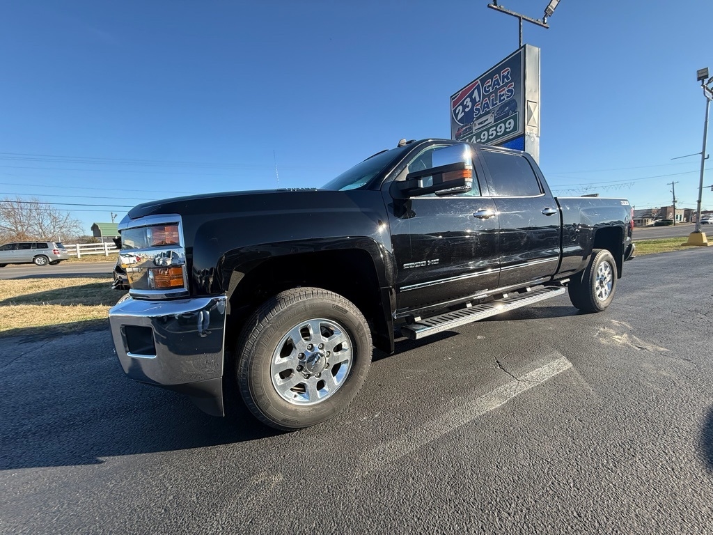 Chevrolet Silverado 2500HD LTZ Crew Cab 4WD 2015
