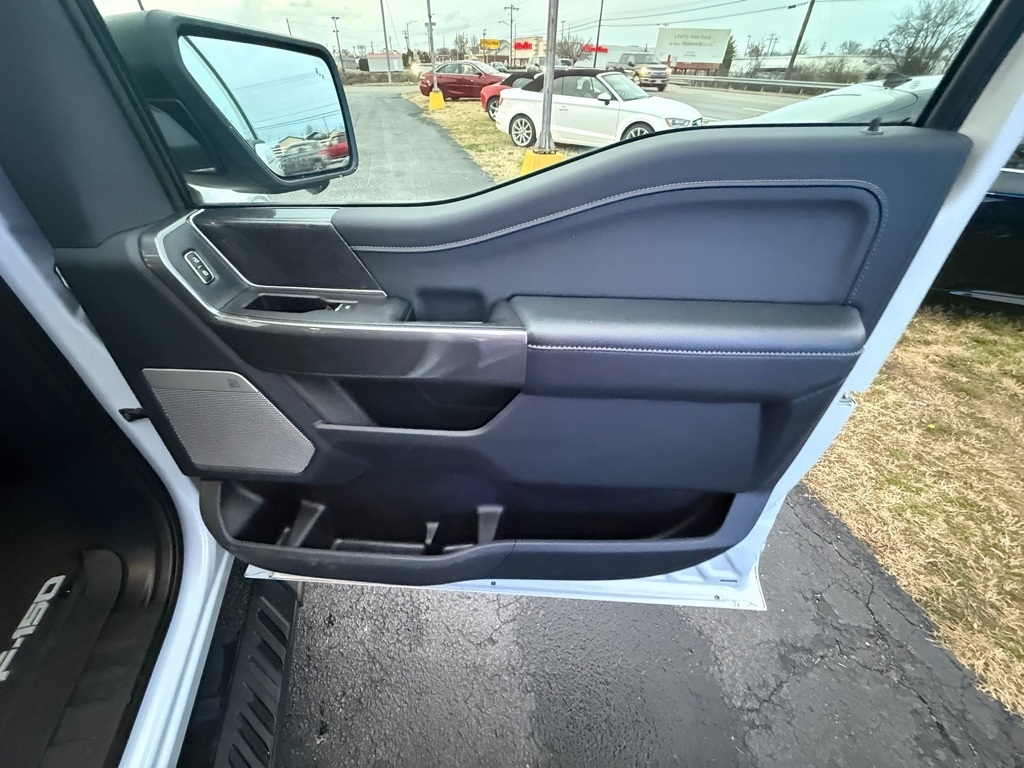 Ford F-150 XLT SuperCrew 5.5-ft. Bed 4WD 2022