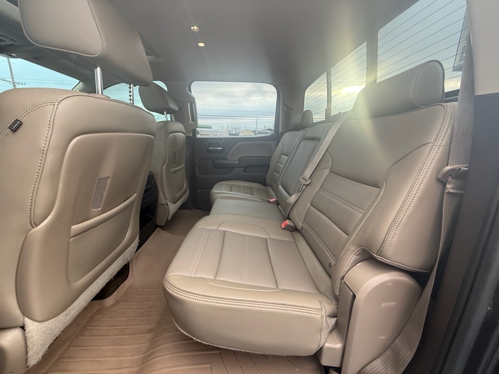 GMC Sierra 2500HD Denali Crew Cab 4WD 2015