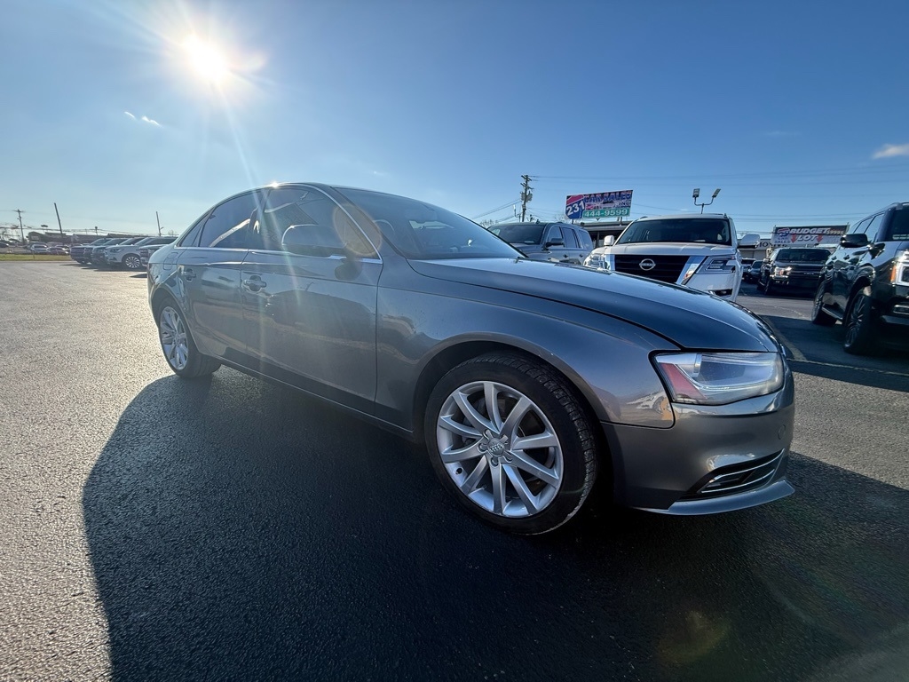 2013 Audi A4 Premium's photo