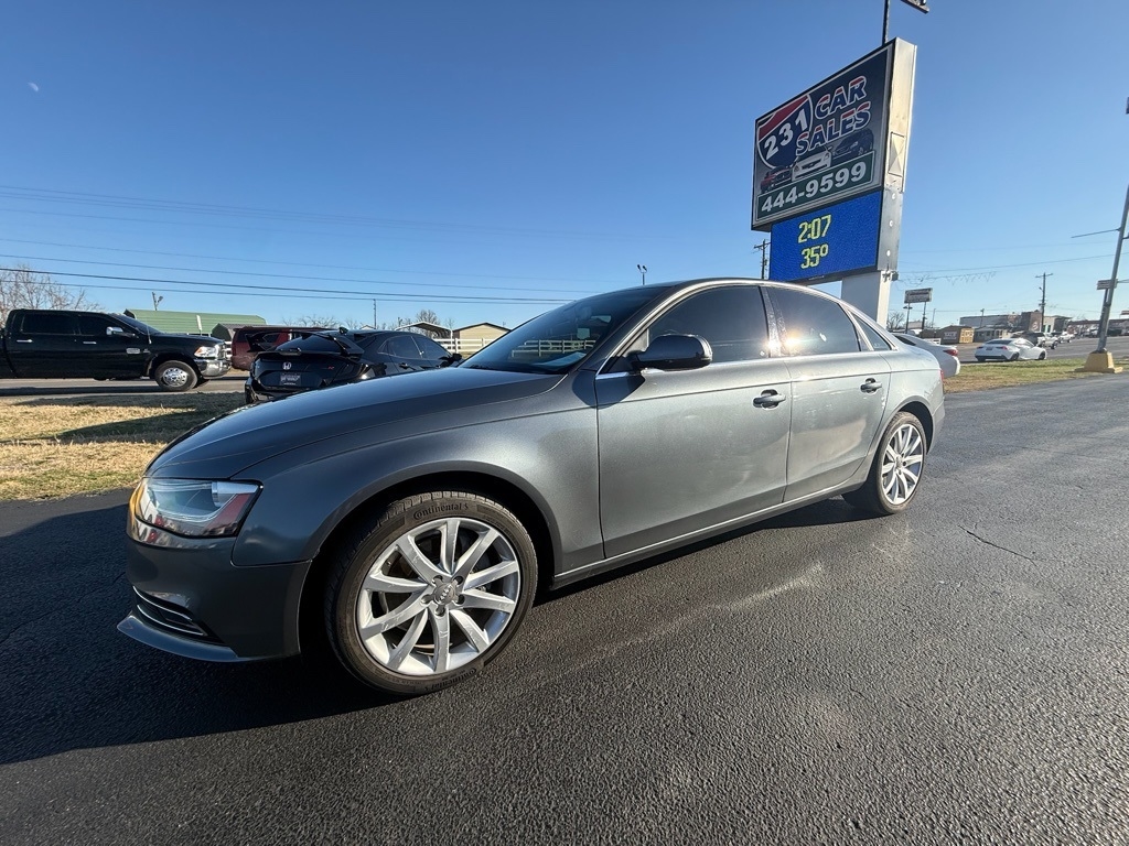 Audi A4 2.0T Sedan quattro Tiptronic 2013