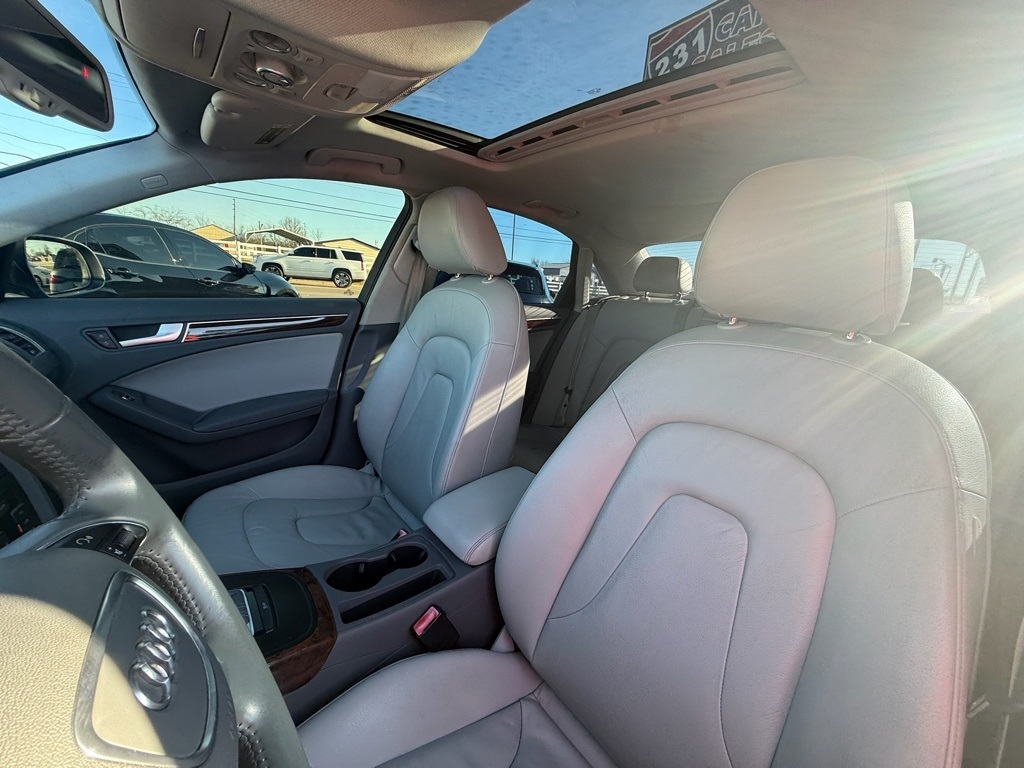 Audi A4 2.0T Sedan quattro Tiptronic 2013