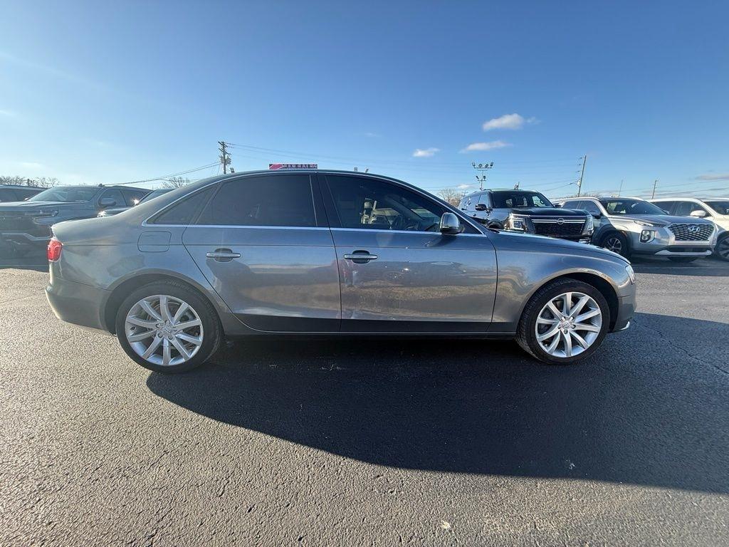 Audi A4 2.0T Premium Plus quattro Sedan 2013