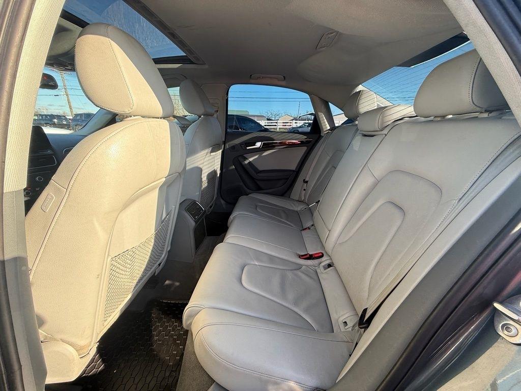 Audi A4 2.0T Premium Plus quattro Sedan 2013