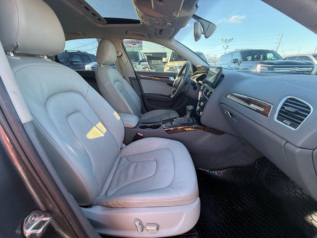 Audi A4 2.0T Premium Plus quattro Sedan 2013