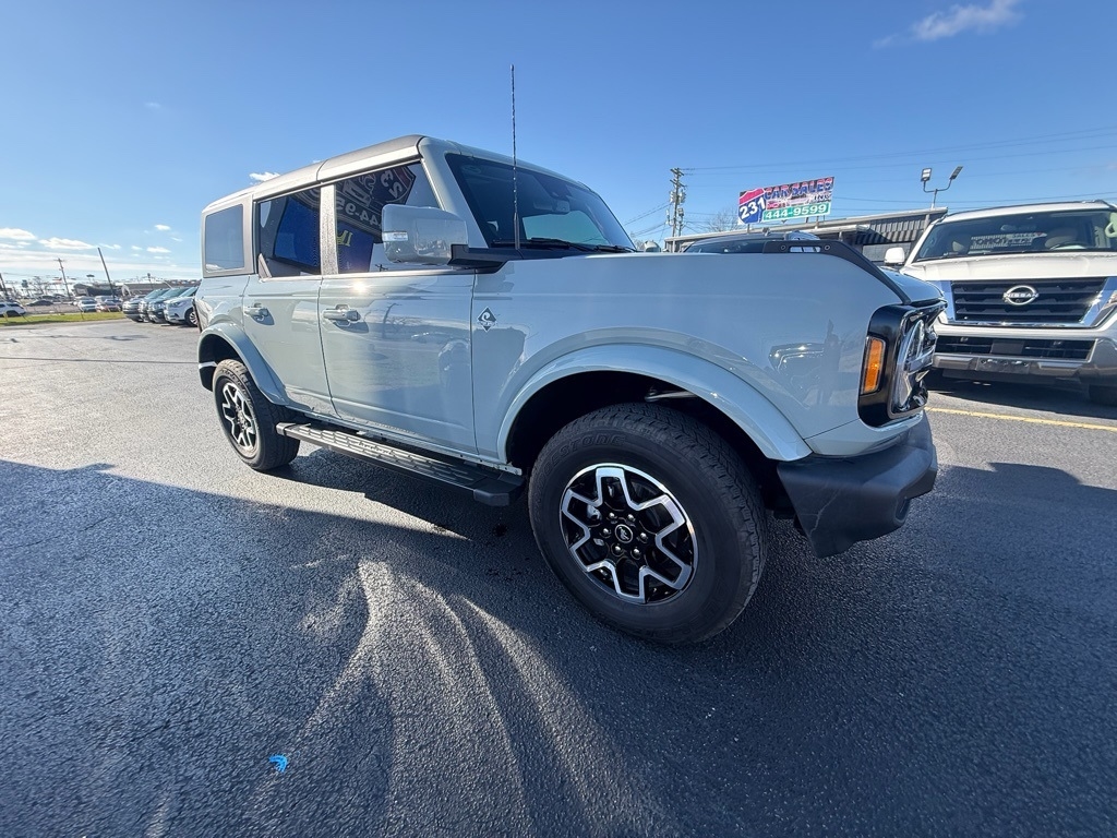 2024 Ford Bronco Outer Banks 4-Door