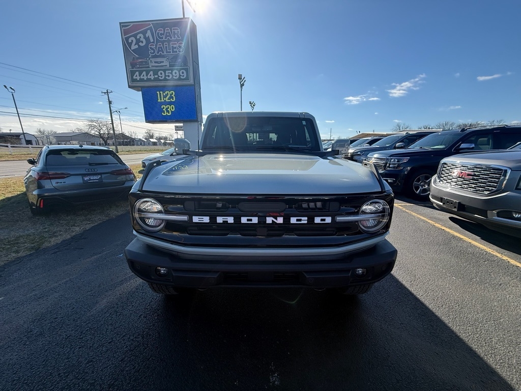 Ford Bronco Outer Banks 4-Door 2024