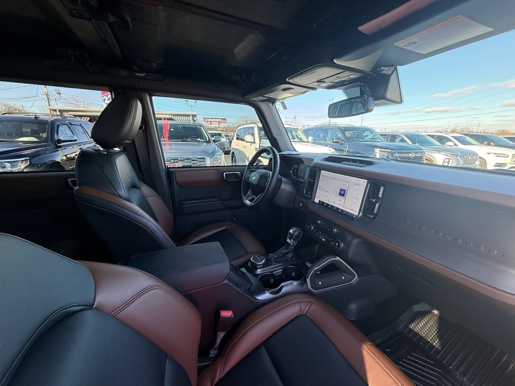 Ford Bronco Outer Banks 4-Door 2024