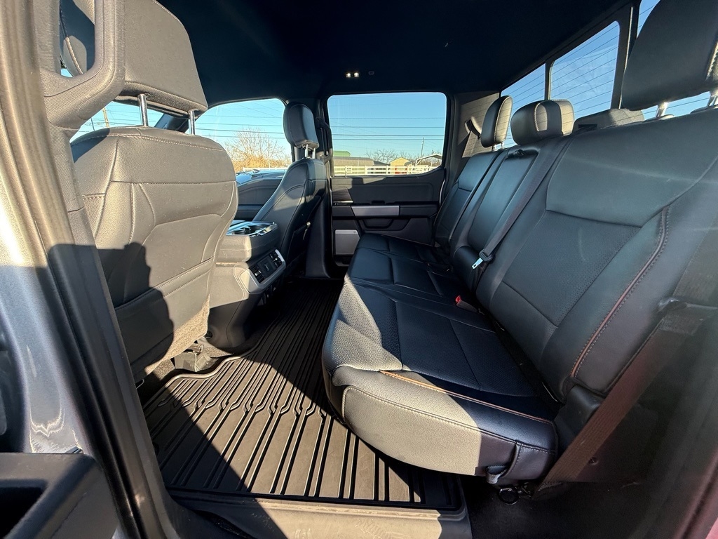 Ford F-150 Lariat SuperCrew 4WD 2024