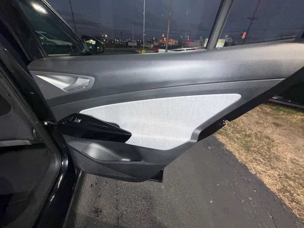 Volkswagen ID.4 Pro AWD 2025