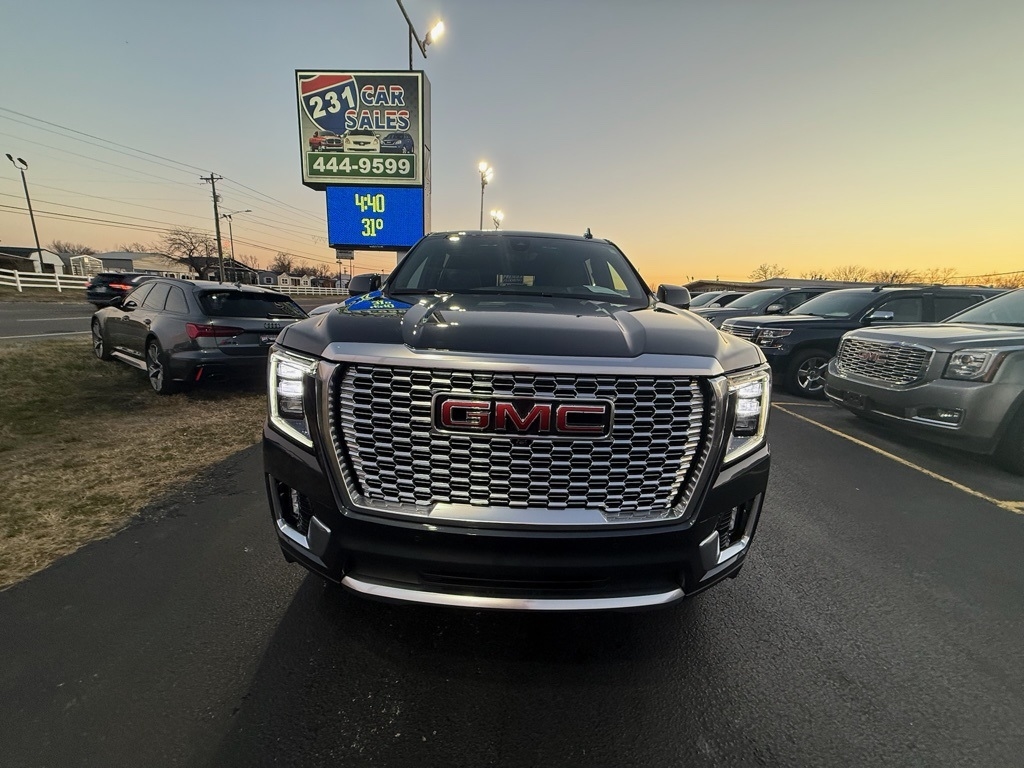 GMC Yukon XL Denali 4WD 2021