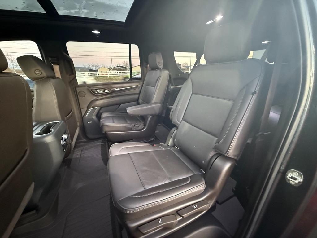 GMC Yukon XL Denali 4WD 2021