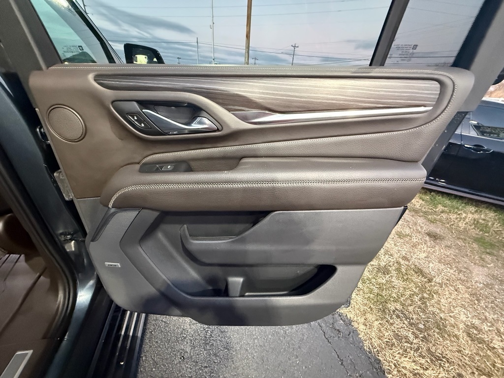 GMC Yukon XL Denali 4WD 2021