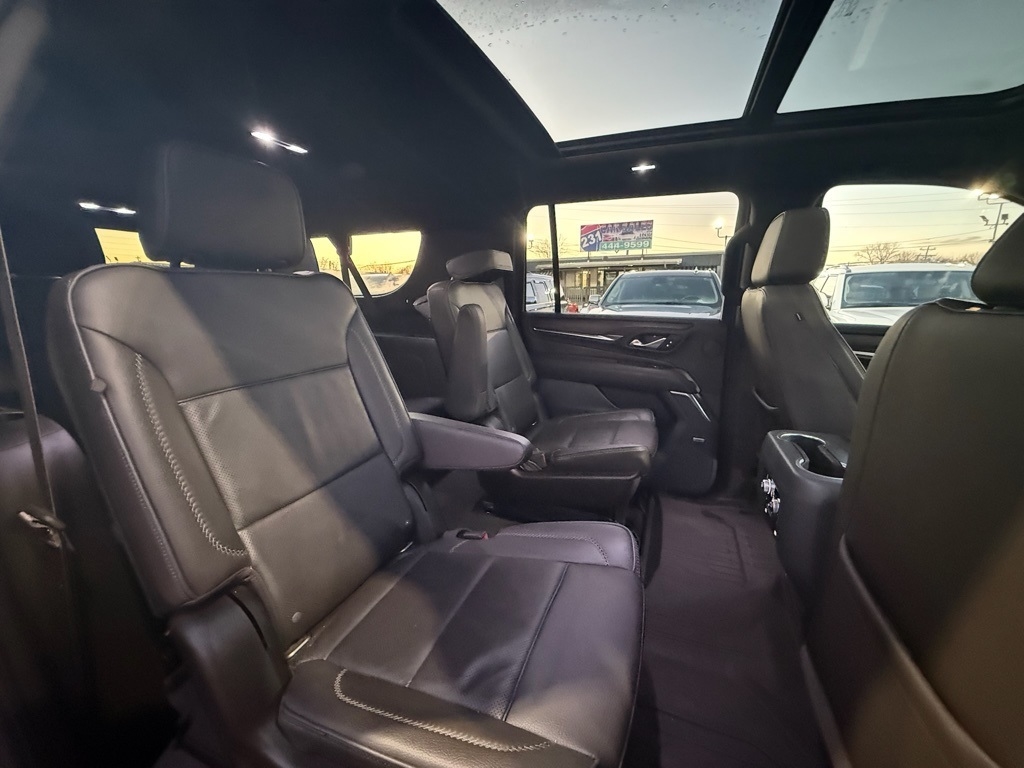 GMC Yukon XL Denali 4WD 2021