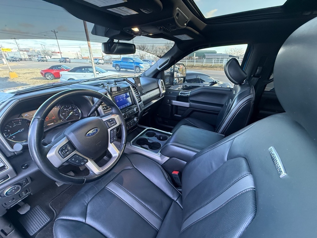 Ford F-250 SD Platinum Crew Cab 4WD 2020