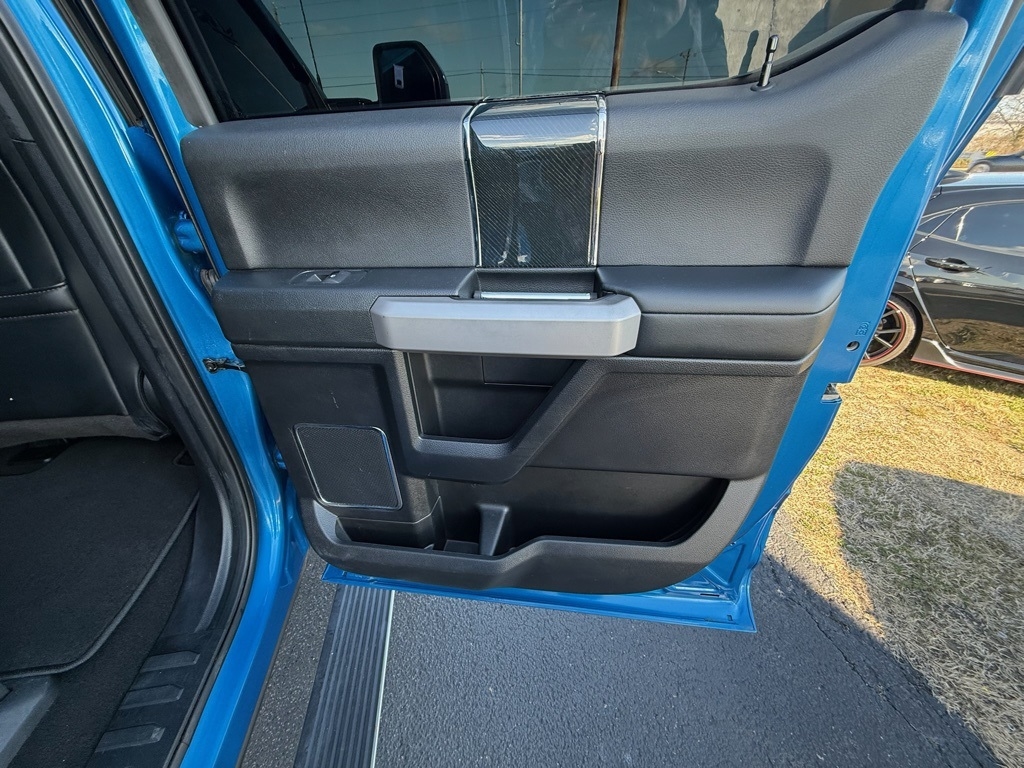 Ford F-250 SD Platinum Crew Cab 4WD 2020