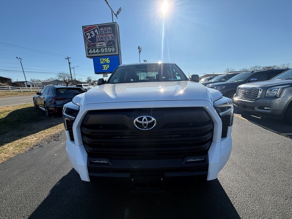 Toyota Tundra SR5 CrewMax 4WD 2023