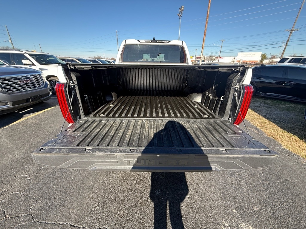 Toyota Tundra SR5 CrewMax 4WD 2023