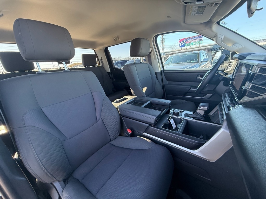 Toyota Tundra SR5 CrewMax 4WD 2023