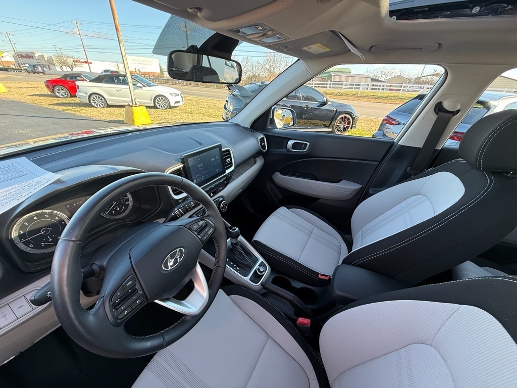 Hyundai Venue SEL 2022