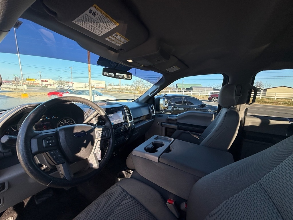 Ford F-150 XLT SuperCrew 5.5-ft. Bed 4WD 2016