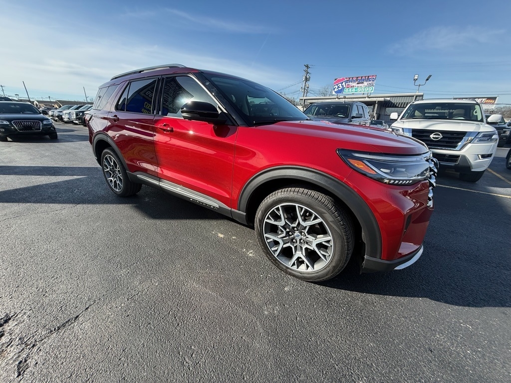 2025 Ford Explorer Platinum AWD