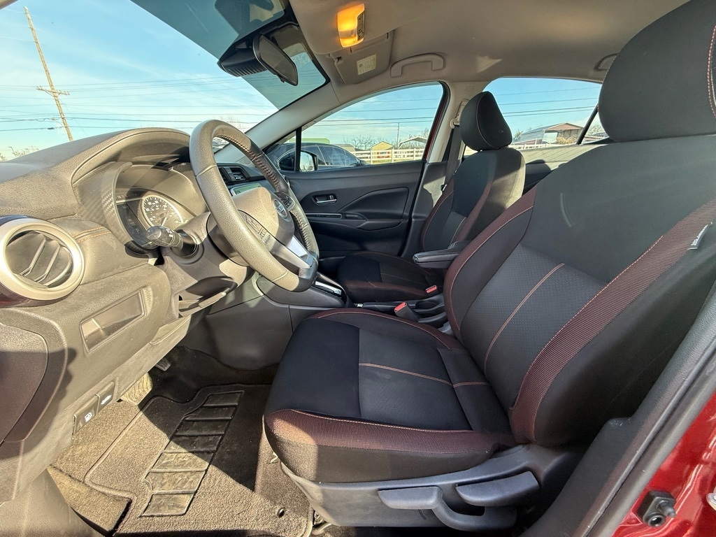 Nissan Versa SR 2020