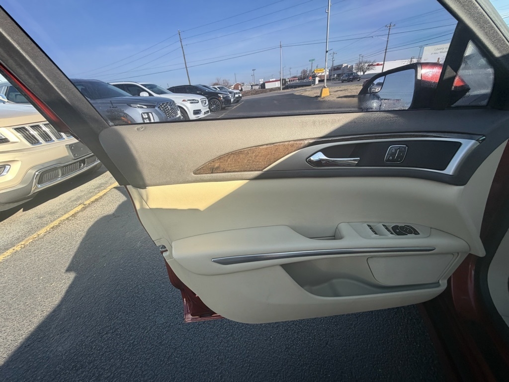 Lincoln MKZ FWD 2014